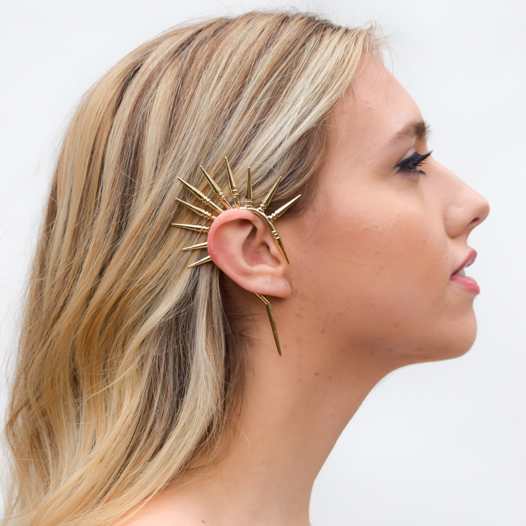 Beautifull Ear Cuff Earrings With Chain - Latest Earcuffs Designs